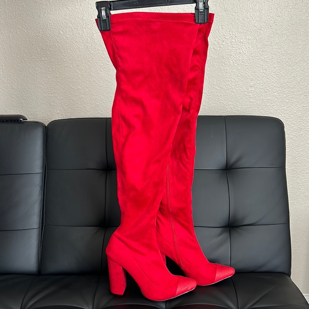 Women’s heeled boots Devin Red size 8